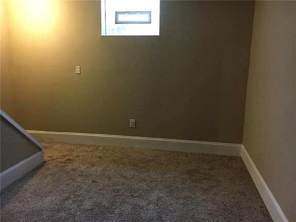 4th image of 1518 Timber Village Dr