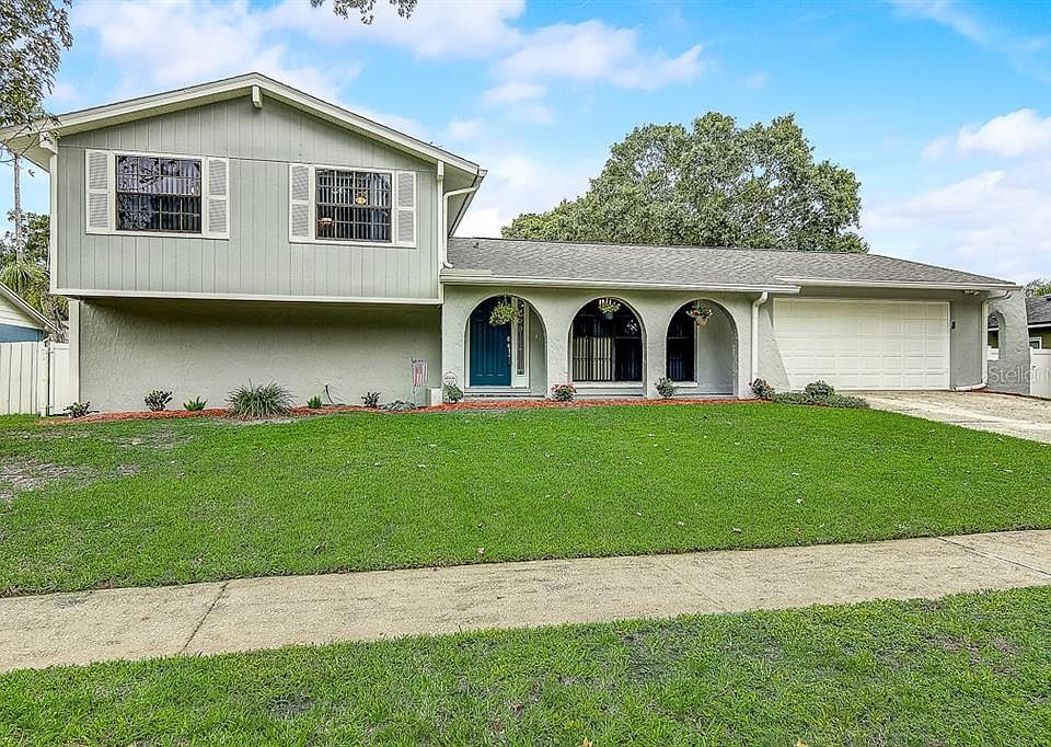 1st image of 16507 Silverhill Dr