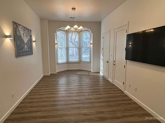 3rd image of 2877 Folsom St