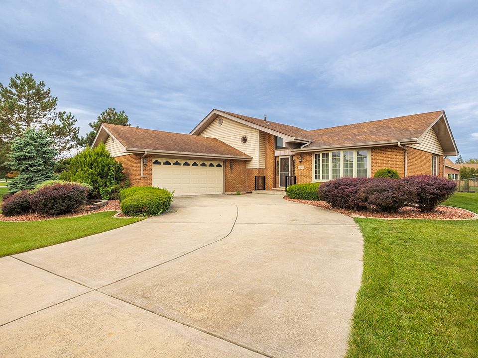 1st image of 8548 Bethany Ln