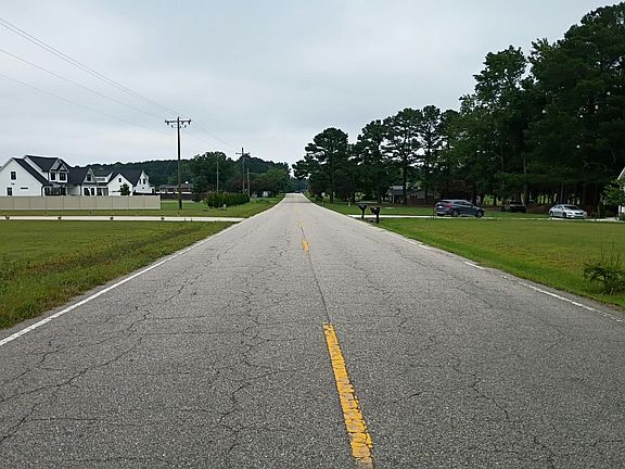 4th image of 6117B Applewhite Rd