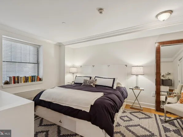 1701 Locust St #15-1816, Philadelphia, PA 19103