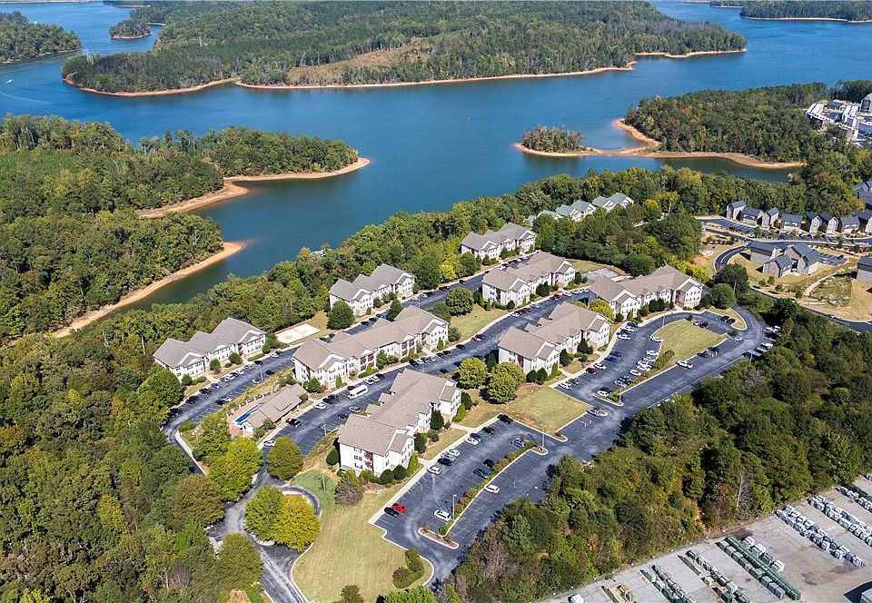 1st image of 1301 Harts Ridge Dr