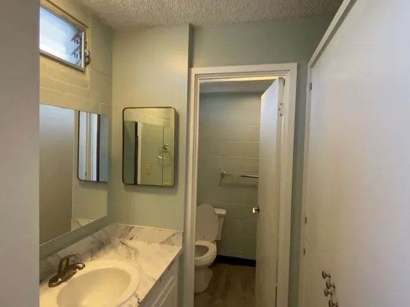 Kailua Town Apartments - 82, 82 Kihapai St APT 205, Kailua, HI 96734