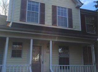 8108 Circle Tree Ln, Charlotte, NC 28277