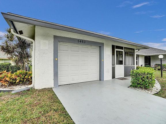 5th image of 5463 Crystal Anne Drive