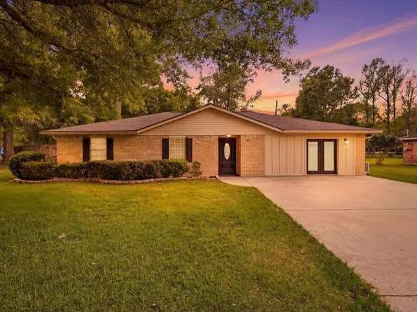 1460 Willow Bend Dr, Vidor, TX 77662