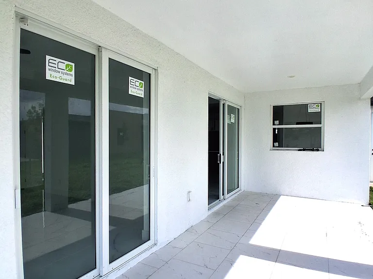 1523 NE 19th Ave — Photo 31