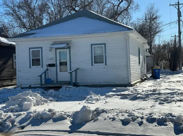 334 1st St SW, Huron, SD 57350