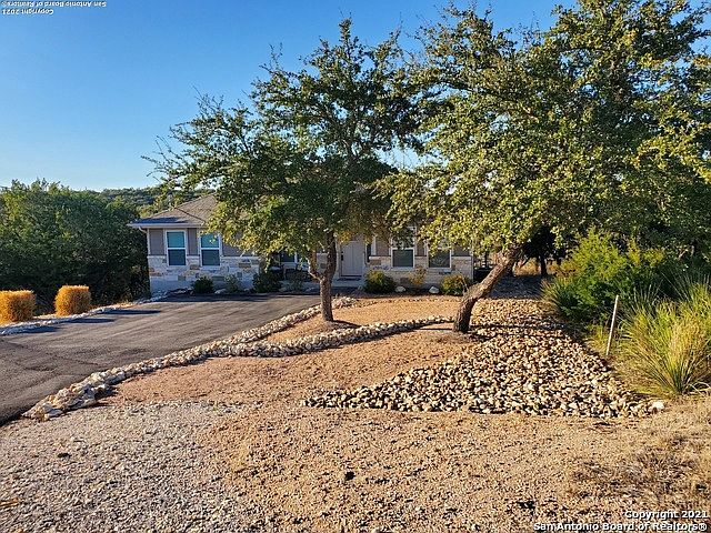 1st image of 519 Ledgeview Dr