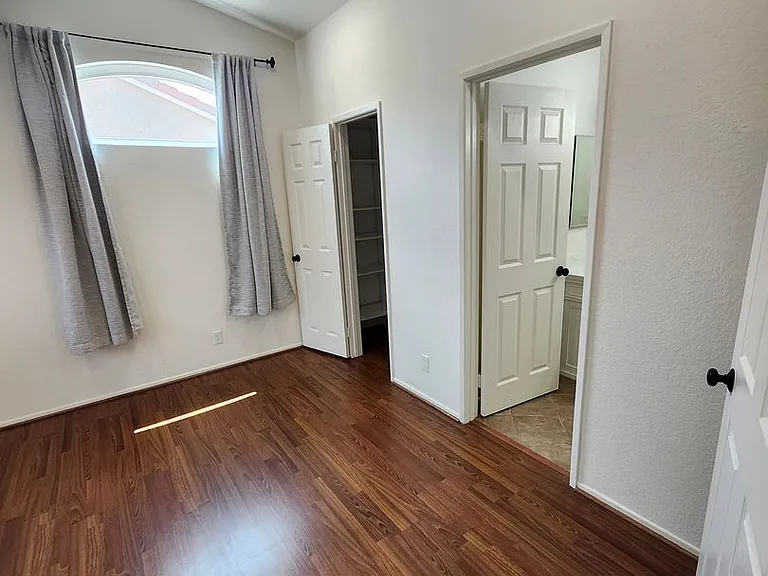 7691 Haven Ave #F — Photo 27