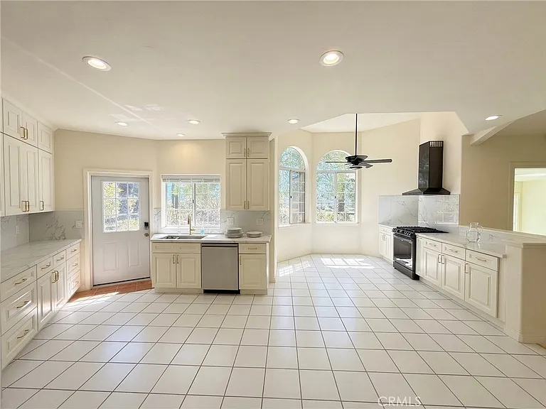 39850 Kapalua Way — Photo 12