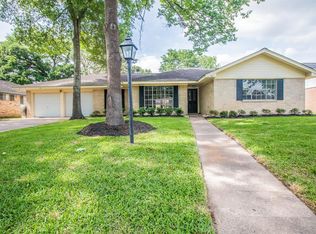 302 Fullen St, Conroe, TX 77301