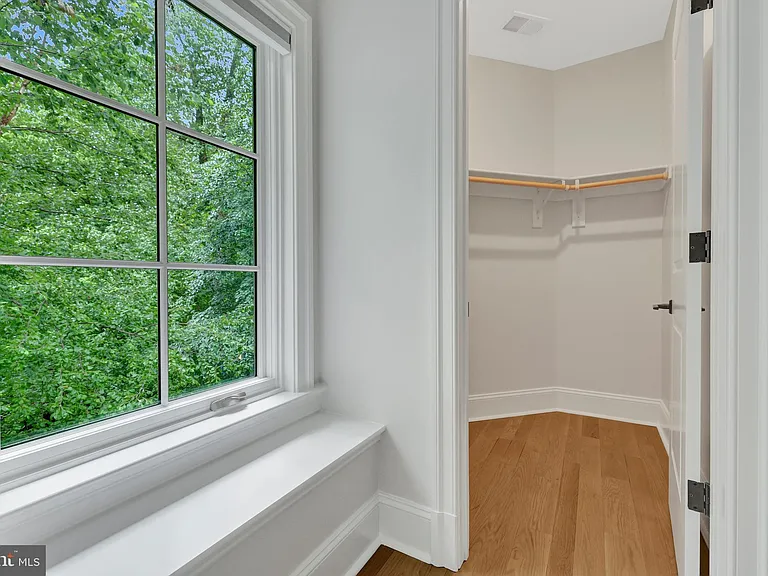 6707 Wemberly Way — Photo 48