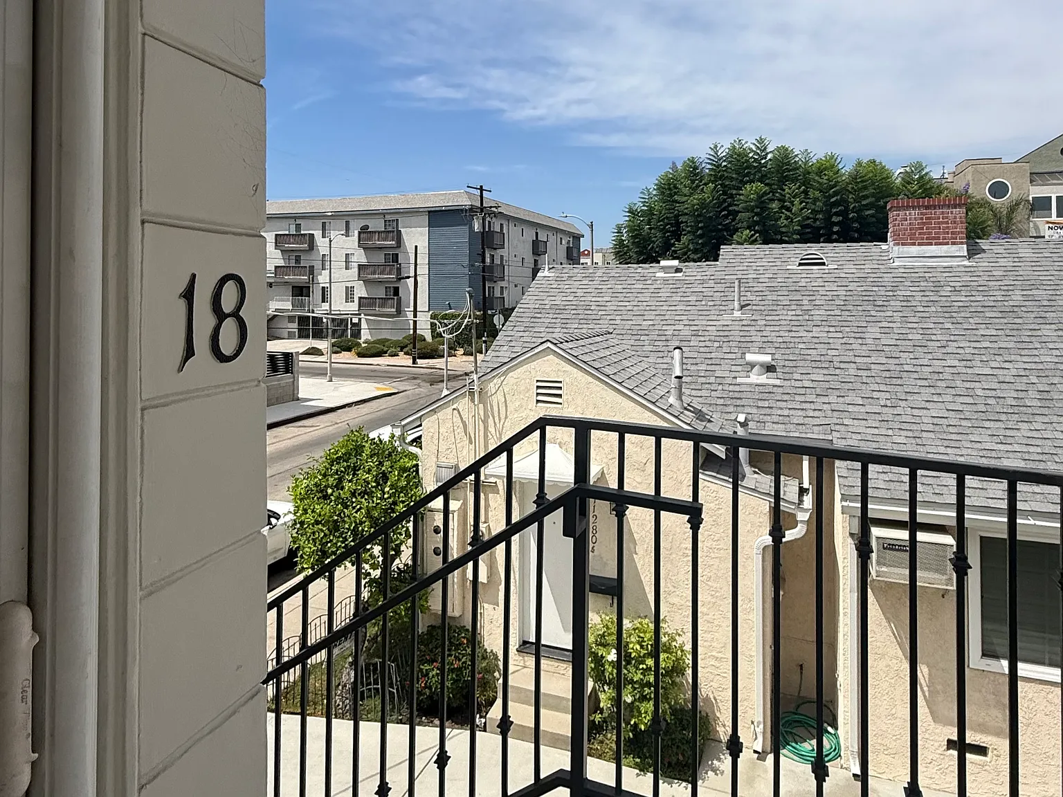 1 bed, 600 sqft, $1,850 — Photo 2