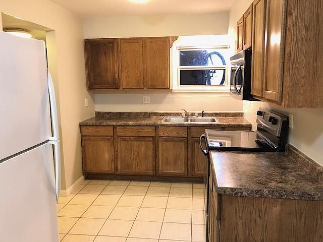 2nd image of 203 W North St APT 3