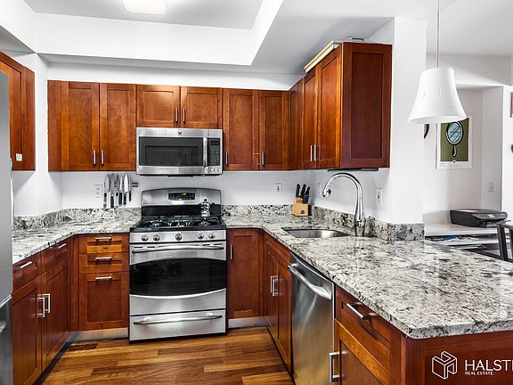 2nd image of 106 W 116th St APT 5A