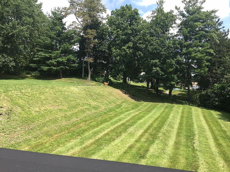 2nd image of 80 Valley View Dr