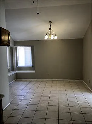 741 Villa Vanessa Dr — Photo 2
