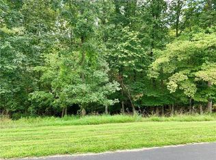 91 Mandy Dr, Scott Depot, WV 25560