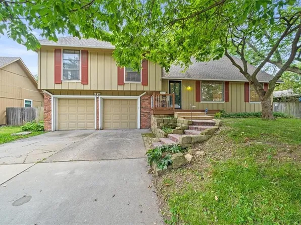 6629 Hardy St, Merriam, KS 66202