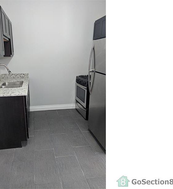 2nd image of 6964 S Clyde Ave APT 1