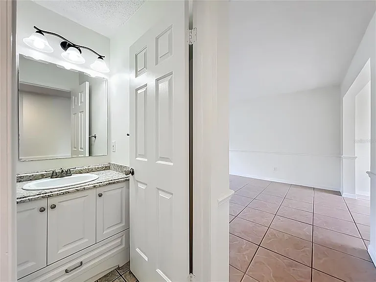 650 Whittingham Pl — Photo 29