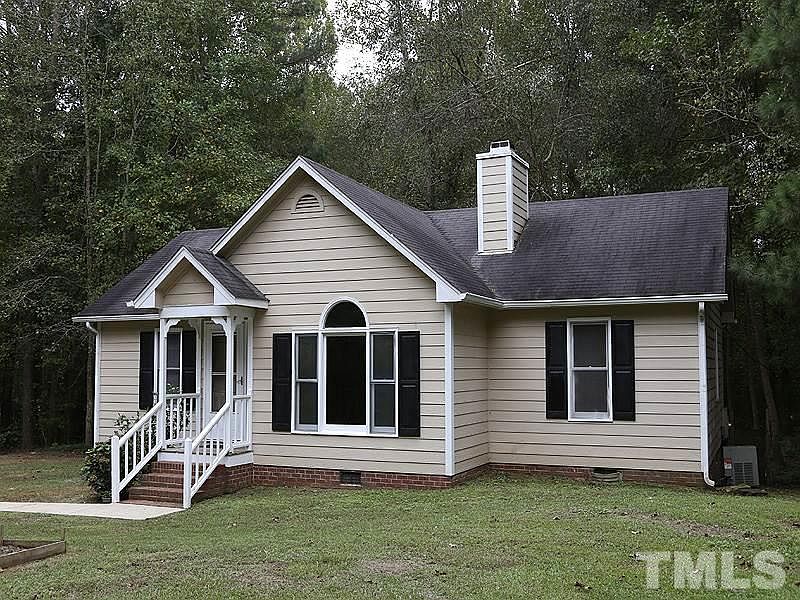 1st image of 308 Mueller Dr