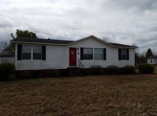 51 Melba Ln, Dunn, NC 28334