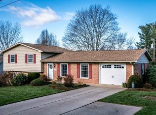 1115 Sharpes Dr, Harrisonburg, VA 22801