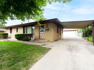 731 19th St, West Des Moines, IA 50265