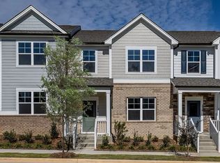 451 Parker Station Ave, Fuquay Varina, NC 27526