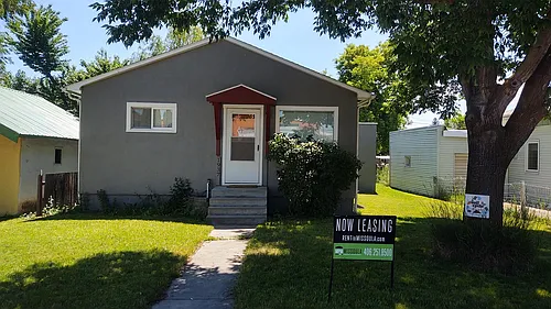 1937 Maple St Photo 1