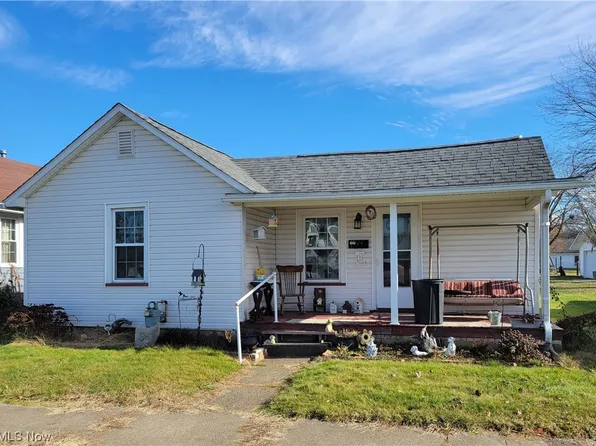 607 Mulvane St, Newcomerstown, OH 43832
