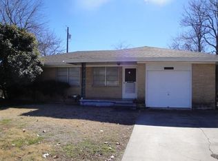 1610 Venus Dr, Gatesville, TX 76528