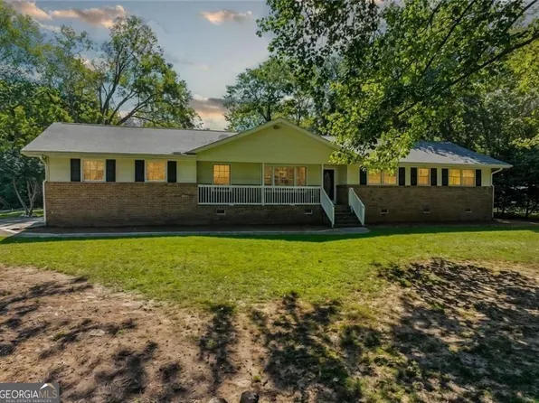 2148 Santa Fe Trl, Snellville, GA 30078