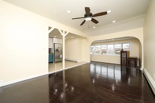 Sold by Keystone Realty USA Corp | media 4