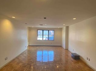 40-22 24th St #A, Long Island City, NY 11101