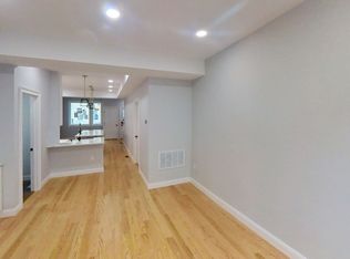 138 W 8th St #1, Boston, MA 02127