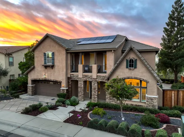 3070 Black Oak Dr, Rocklin, CA 95765