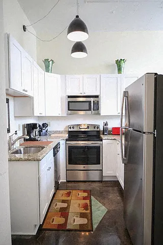 The Woodward Lofts — Photo 63