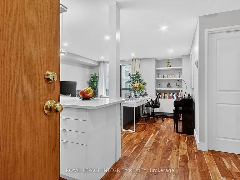 199 Kent St #1702 — Photo 4