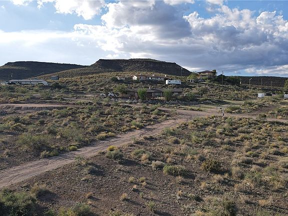 3rd image of 000 Wellman Avenue