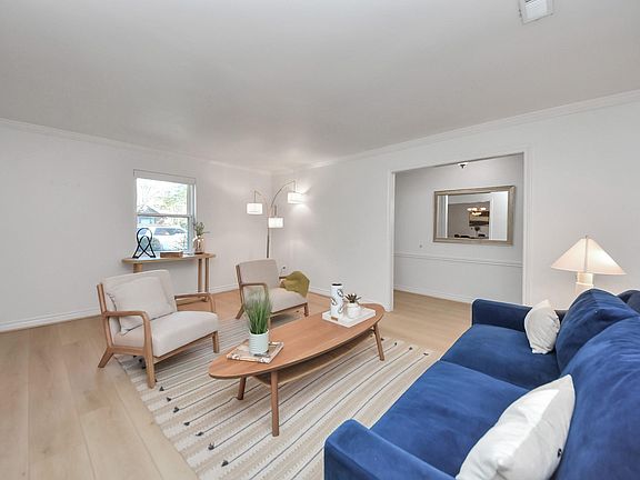 5th image of 10719 Burgoyne Rd