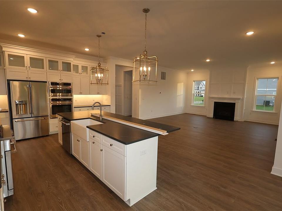2nd image of 5713 Frederick Dr