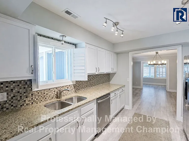 6741 Cable Car Ln — Photo 5