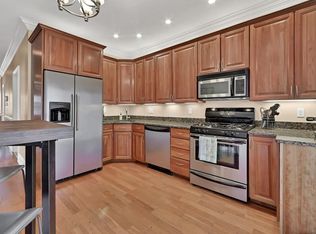 703 E 5th St APT 1, Boston, MA 02127