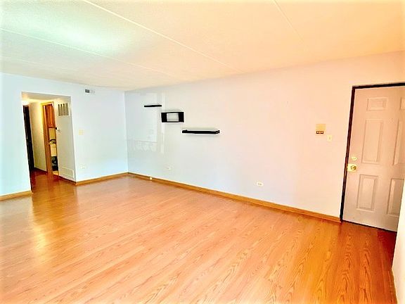 5th image of 16800 82nd Ave #B-1s