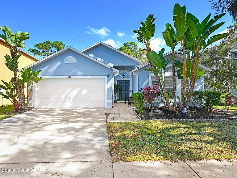 1652 La Maderia Dr SW — Photo 1