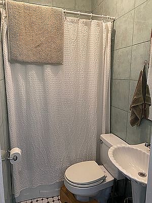 3rd image of 637 Vanderbilt Ave #2